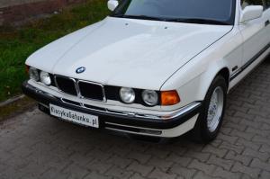 BMW 740i 1992 года  (UK)